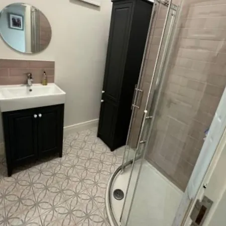 Nid Douillet Dans Un Lieu Historique Au Coeur Du Kerry