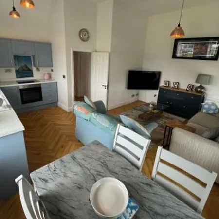 아파트 Nid Douillet Dans Un Lieu Historique Au Coeur Du Kerry 워터빌