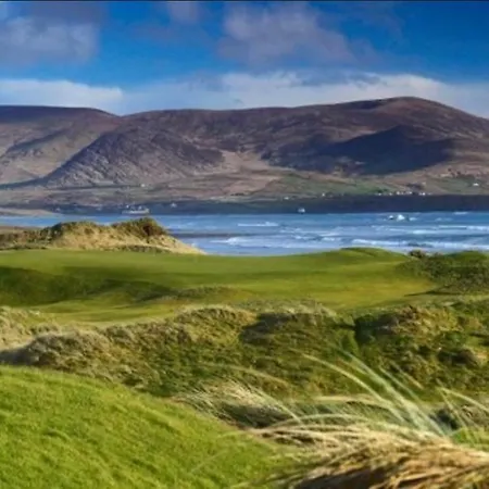 Nid Douillet Dans Un Lieu Historique Au Coeur Du Kerry Вотавилле